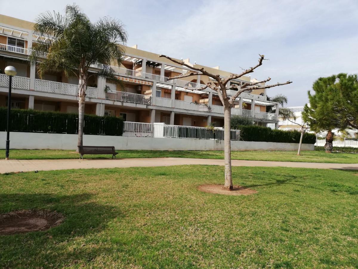 Las Terrazas Solo Familias Serviplaya Playa De Xeraco Kültér fotó